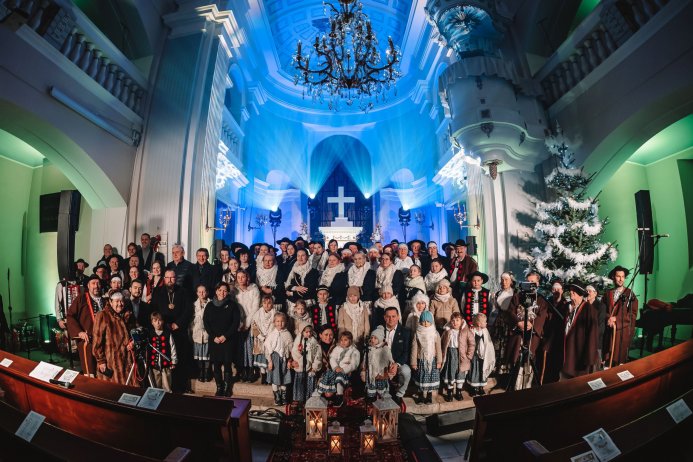 Koncert kolęd i pastorałek "A tradycja trwa. Przy świątecznym stole."